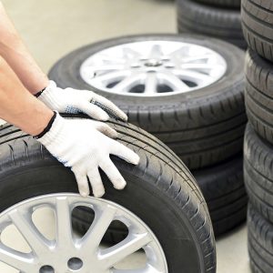 How To Facilitate Vehicle Owners With Tyre and Mechanic Services?
